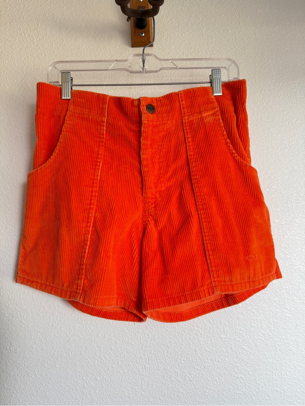 Vintage OP Ocean Pacific Corduroy  Longrider Shorts size 33 Orange “stubbies”